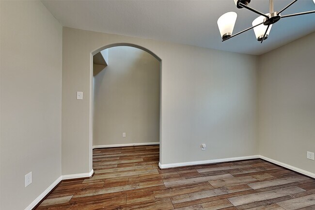 Foto del edificio - 10208 Jewel Ct