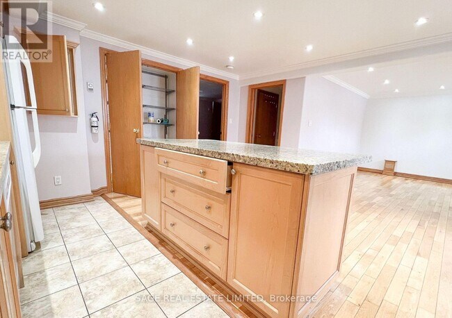 Photo du bâtiment - 50 Jane St