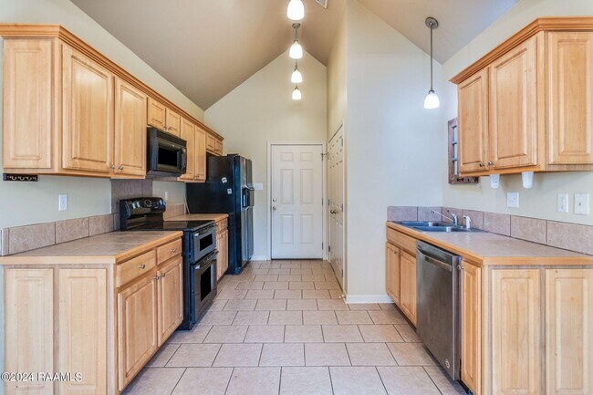 Foto del edificio - 218 Harvest Pointe Cir