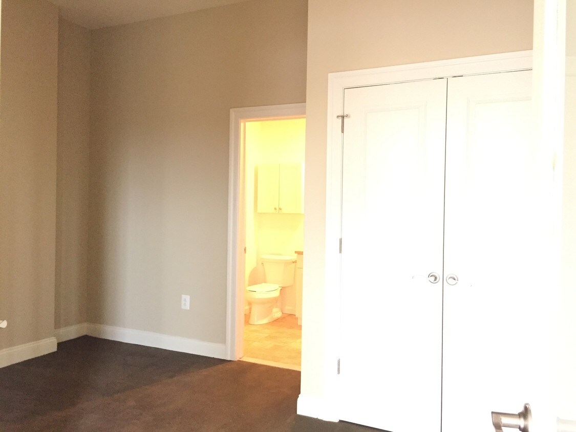 Foto principal - 312 Walnut St