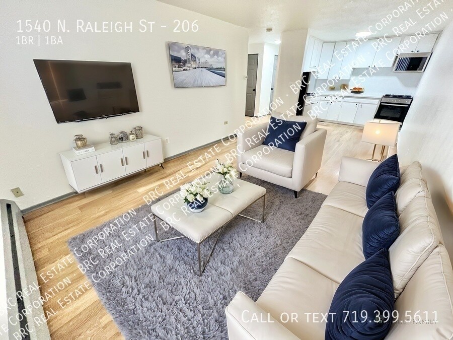 Foto principal - 1540 N Raleigh St