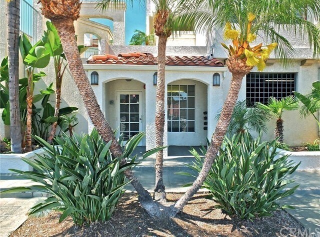 Primary Photo - 3605 E Anaheim St