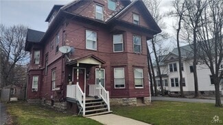 Building Photo - 927 State St