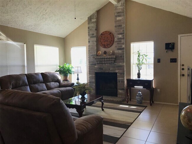 Foto del edificio - 12218 Westwold Dr