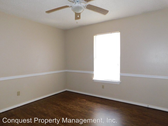 Building Photo - 2 br, 1 bath House - 2110 Stoneridge Drive