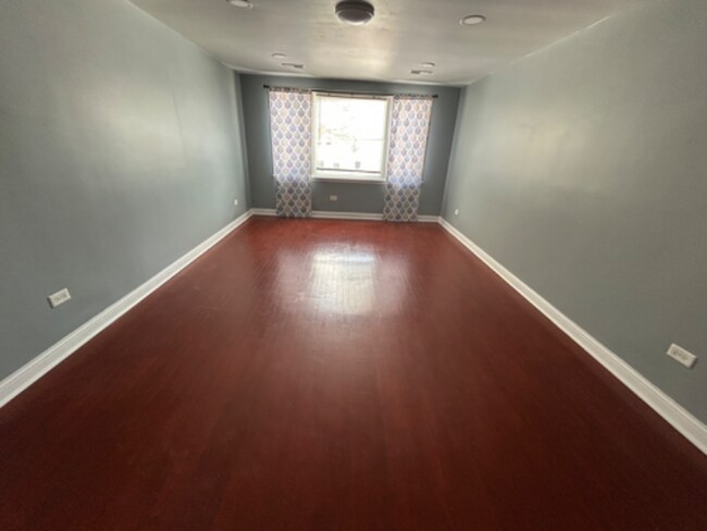 Building Photo - 14520 Harvey Ave