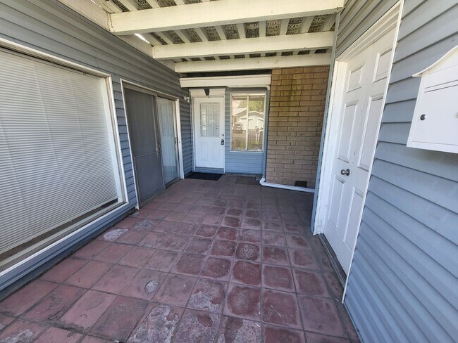 Building Photo - Corner House Newly Available! 3501 Imperia...