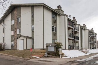 Building Photo - 2280 S Oswego Way