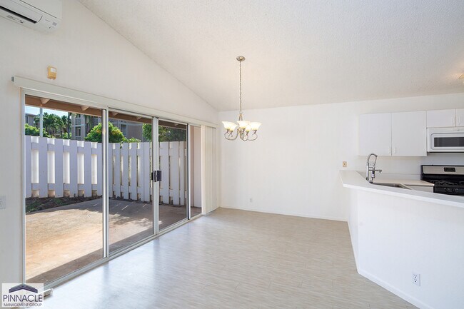 Building Photo - 91-1211 Kamoawa St