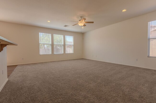 Foto del edificio - 3 Bedroom 2 Bathroom