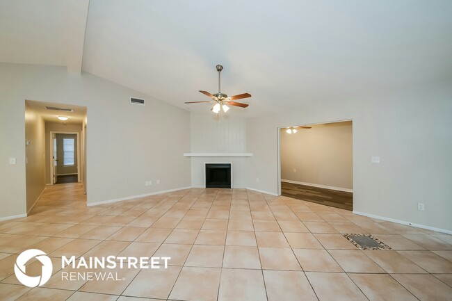 Building Photo - 4474 Pike Ave