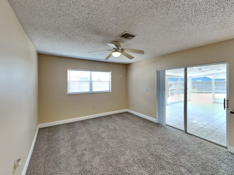 Foto principal - 11632 Country Run Rd