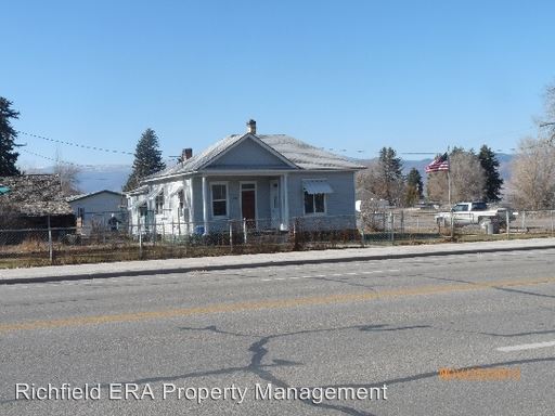 Primary Photo - 295 N Main St
