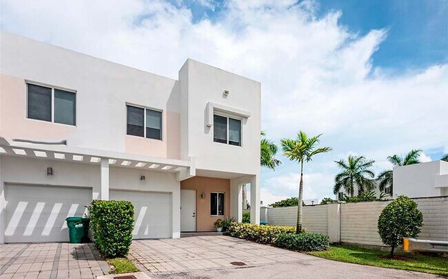 Foto del edificio - 7205 NW 103rd Path