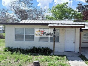 Building Photo - 801 N Anoka Ave