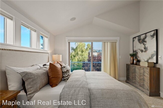 Building Photo - 3 br, 3.5 bath House - 2044 NW 63rd St