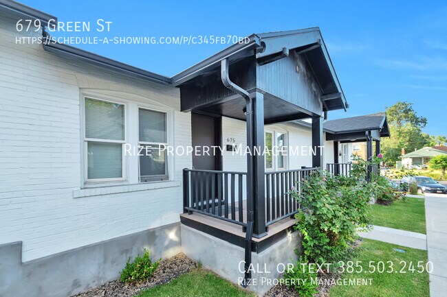 Photo - 679 Green St Townhome