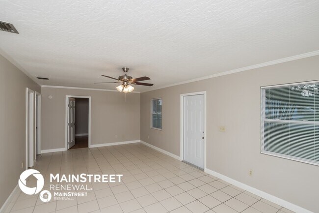 Foto del edificio - 466 Periwinkle Dr