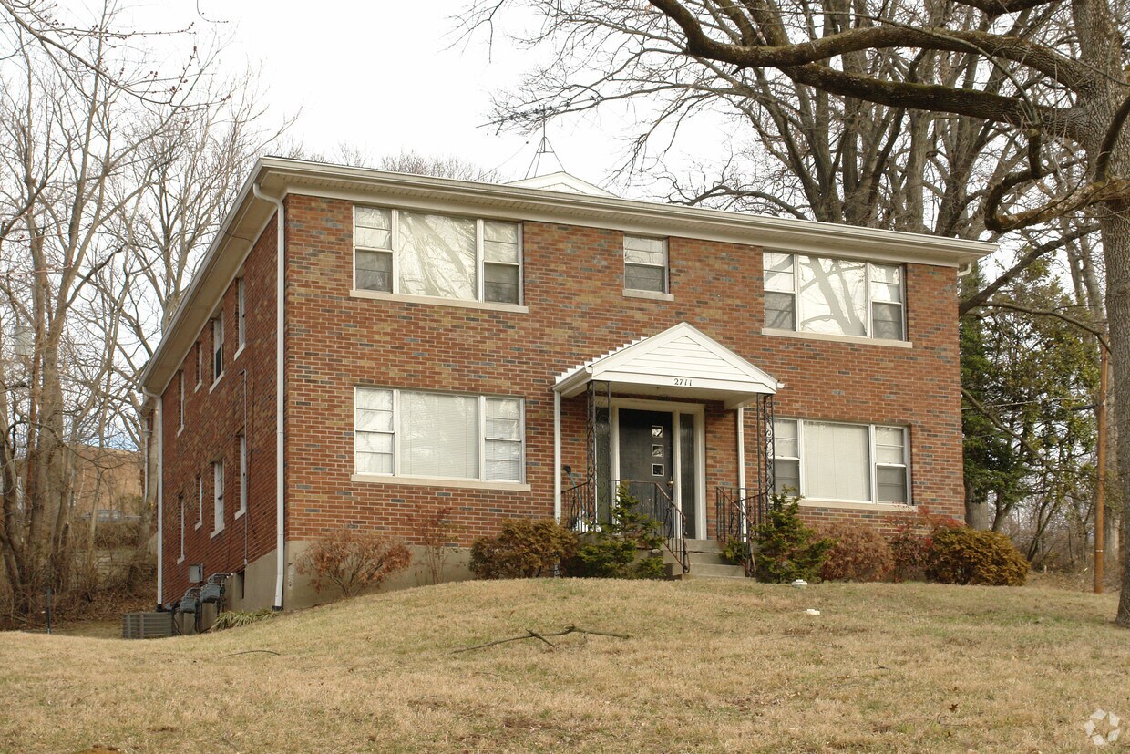Foto del edificio - 2711 Brownsboro Rd