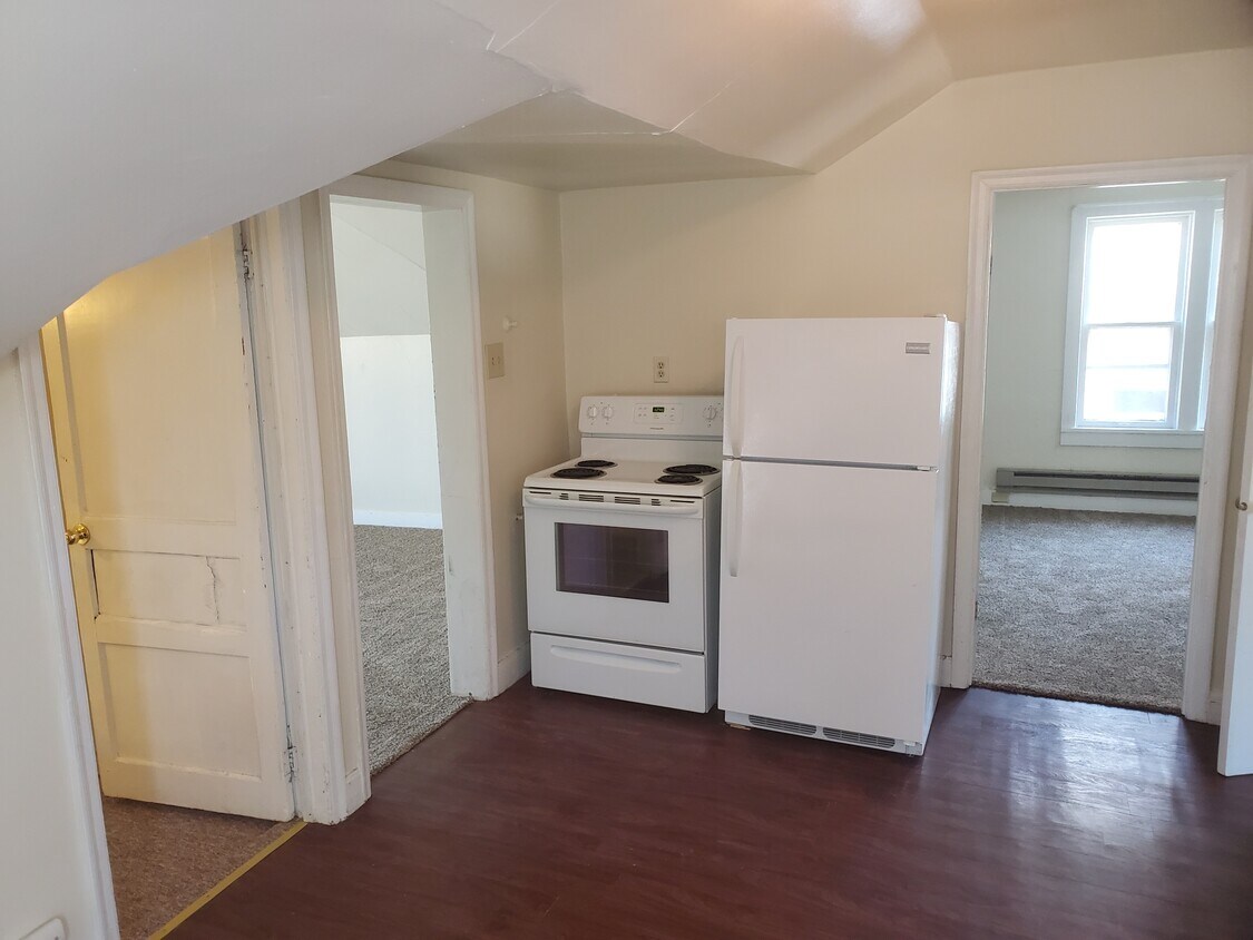 1523 Indiana Ave, Sheboygan, WI 53081 Townhome Rentals in Sheboygan WI