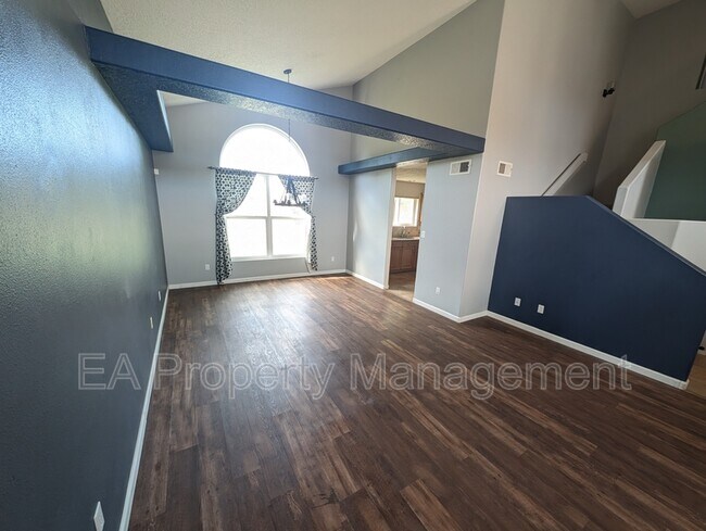 Foto del edificio - 4800 Sherry Ann Rd NW