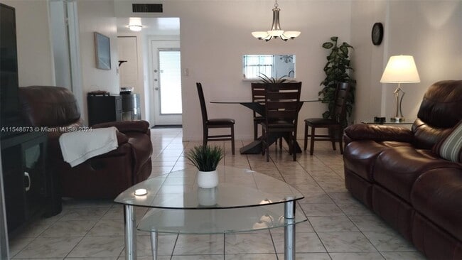 Building Photo - 2901 NW 48th Ave