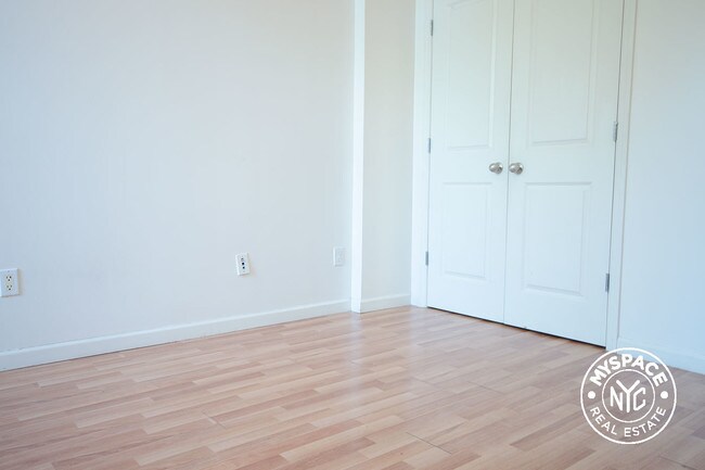 Foto del edificio - 1471 Bushwick Ave