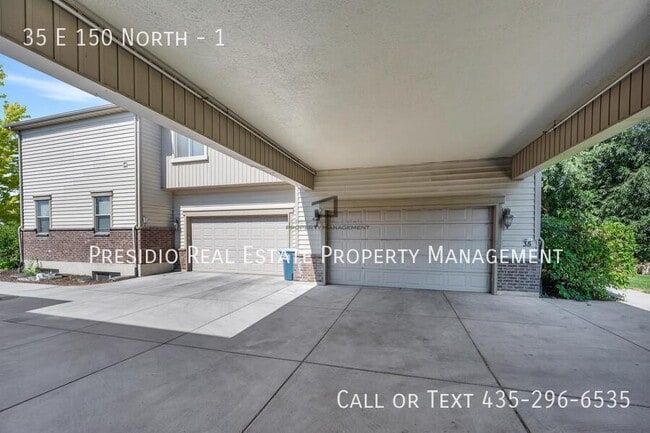 Foto del edificio - 35 E 150 N