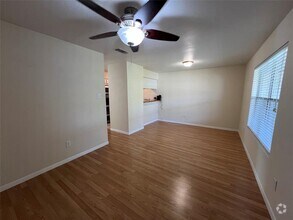 Building Photo - 2450 Ashdale Dr