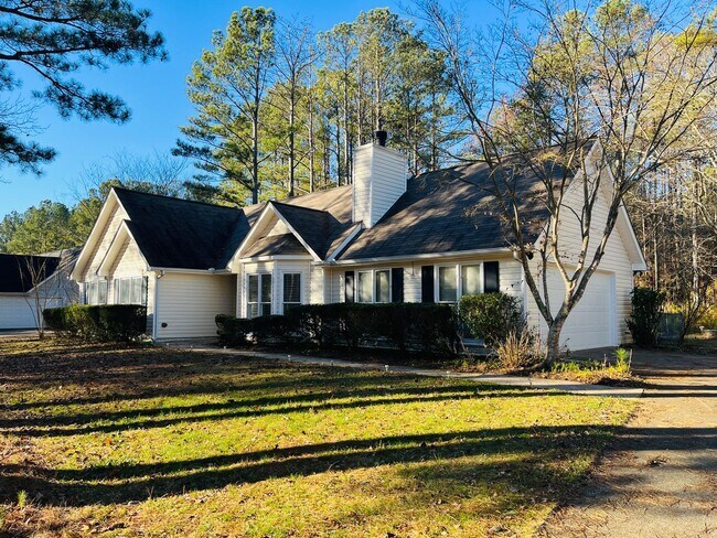 Foto del edificio - WOW! Newly renovated 3 bedroom home! Great...