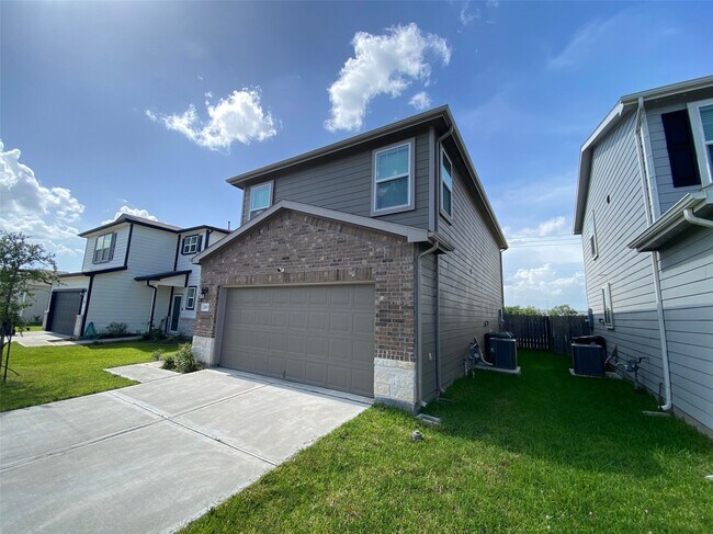 Foto del edificio - 6819 Forbes Run Dr