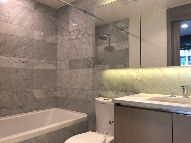 Building Photo - 89 Nelson St