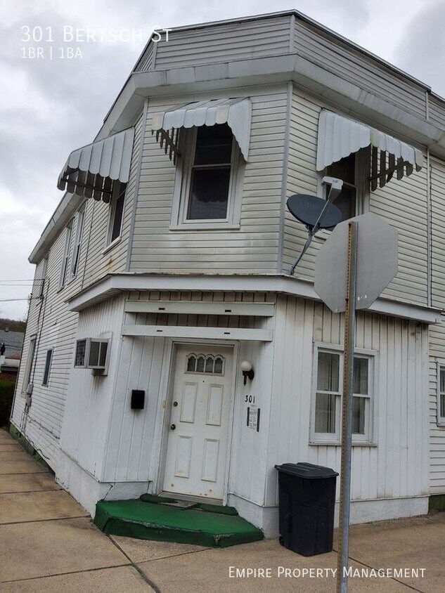 Primary Photo - 1st floor: 1 Bedroom / 1 Bathroom in Lansf...