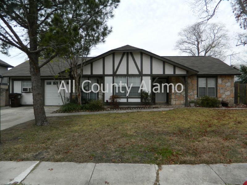 Primary Photo - 6715 Shady Lake Dr