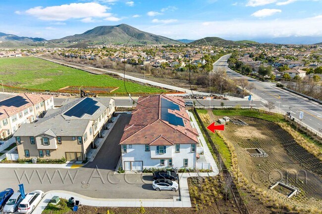 Building Photo - 34495 Agave Dr