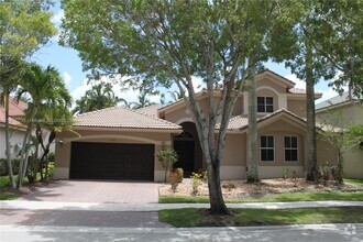 Building Photo - 1342 Crossbill Ct