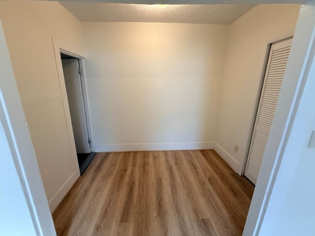 Photo - 35 Wentworth St Apartment