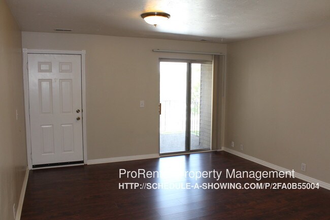Building Photo - 4110 S Oak Meadows Dr