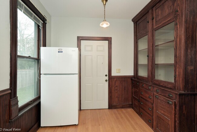 Foto del edificio - 11120 S Church St