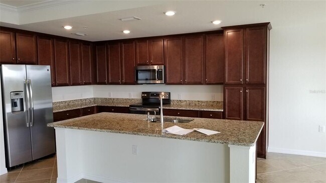 Building Photo - 17118 Vardon Ter