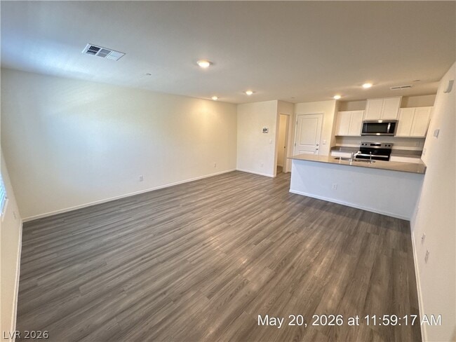Building Photo - 4916 Apple Mesa Ave