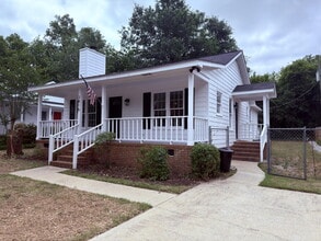 Building Photo - 3816 Homestead St