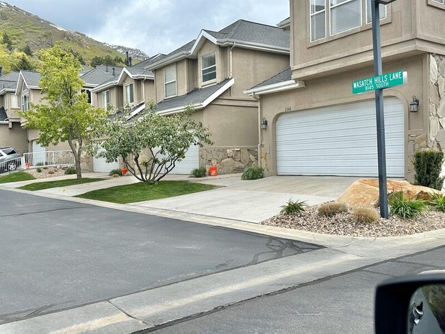 Foto del edificio - 3552 Wasatch Hills Ln