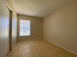 Building Photo - 6713 Lodge Ave