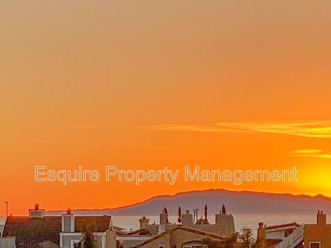 Foto del edificio - 2847 Harbor Blvd