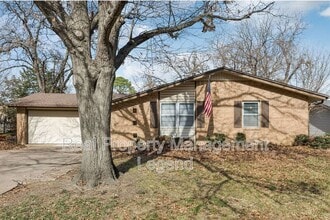 Building Photo - 2017 Durham St