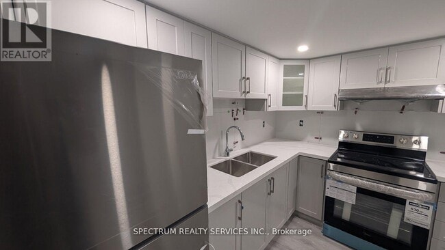 Building Photo - 1525 Cranberry Crescent