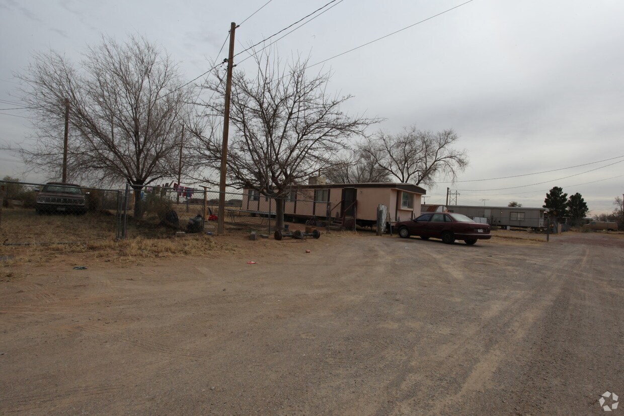 Foto principal - 12520 Montana Ave