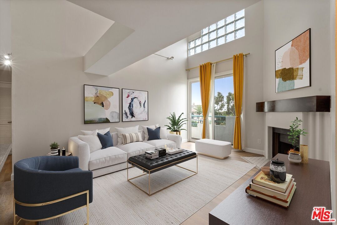 Foto principal - 12773 Caswell Ave