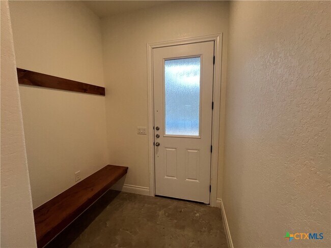 Foto del edificio - 274 Kerlick Ln